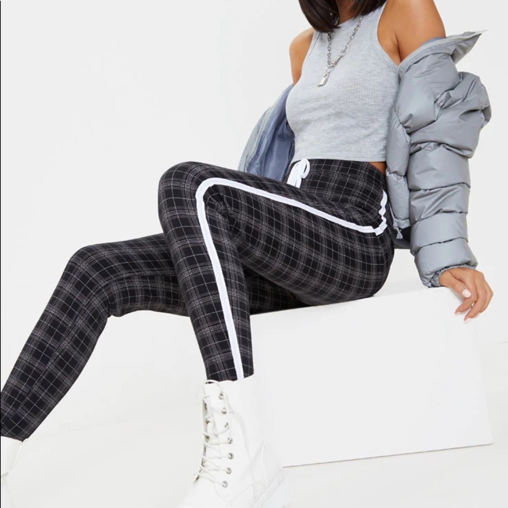 Black Check Contrast Binding Tie Waist Legging